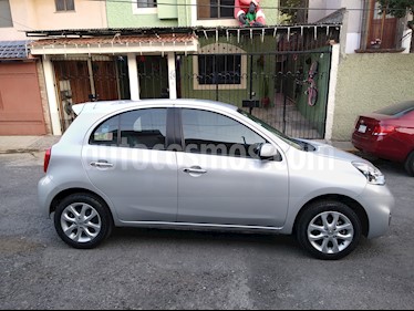 foto Nissan March Advance NAVI usado (2014) color Plata precio $125,000