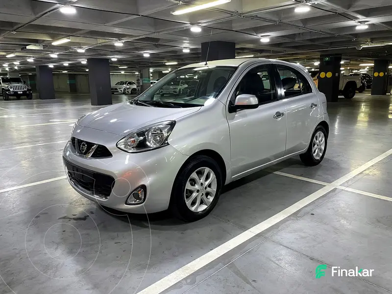 Foto Nissan March Advance usado (2020) color plateado precio $195,000