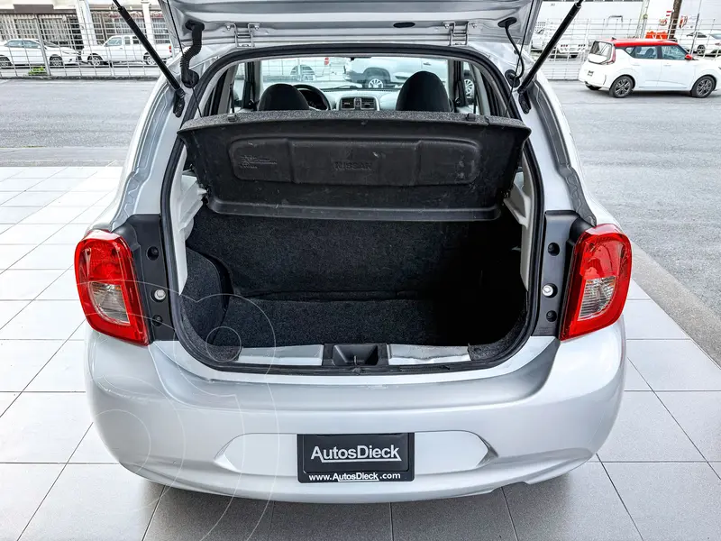 nissan march