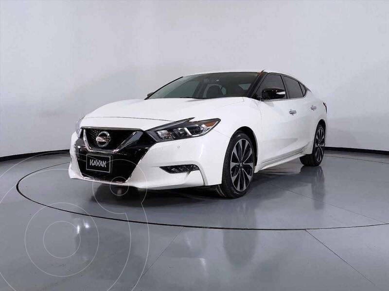 Foto Nissan Maxima 3.5 SR usado (2018) color Blanco precio $389,999