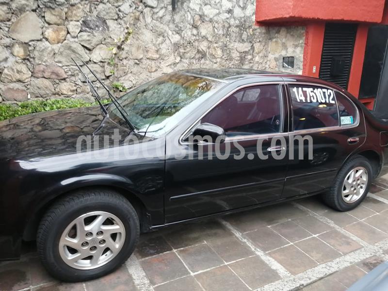 Nissan Maxima GLE usado (1998) color Negro precio $45,000
