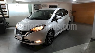 Foto Nissan Note SR Aut usado (2017) color Blanco precio $199,999
