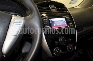 foto Nissan Note Sense Aut usado (2018) color Rojo precio $195,000