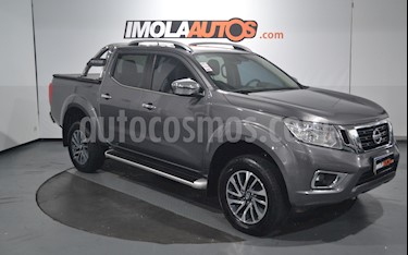Nissan NP 300 Frontier LE 4x4 Aut usado (2018) color Gris Oscuro precio $2.700.000
