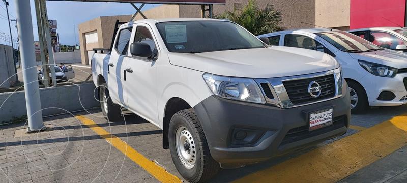 Foto Nissan NP300 Doble Cabina SE A/A Paq. de Seg. usado (2020) color Blanco precio $360,000