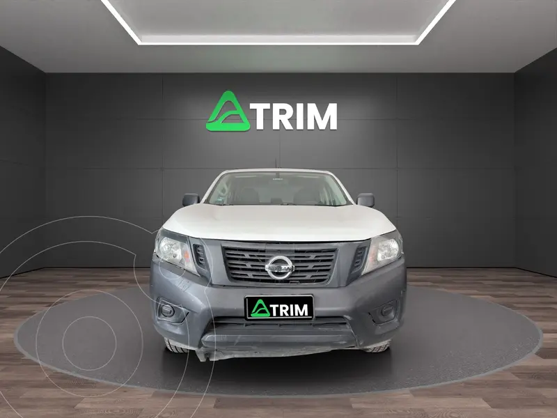 Foto Nissan NP300 Doble Cabina SE A/A Paq. de Seg. usado (2020) color Blanco precio $272,999
