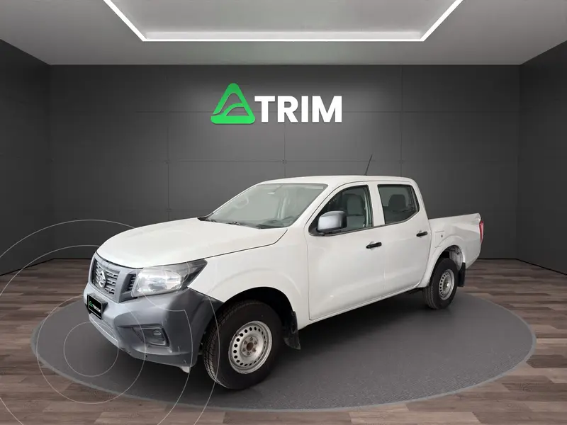 Foto Nissan NP300 Doble Cabina SE A/A Paq. de Seg. usado (2019) color Blanco precio $248,026