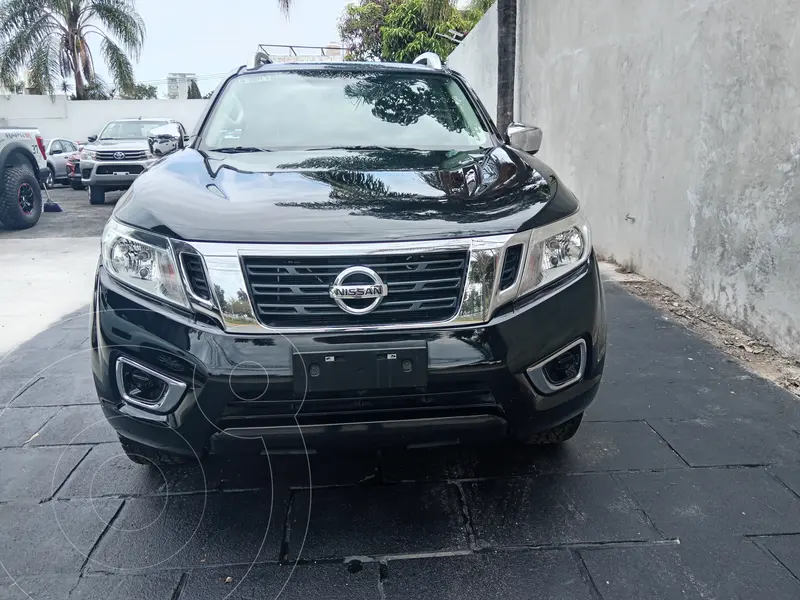 Foto Nissan NP300 Frontier LE A/A usado (2020) color Negro financiado en mensualidades(enganche $140,400)