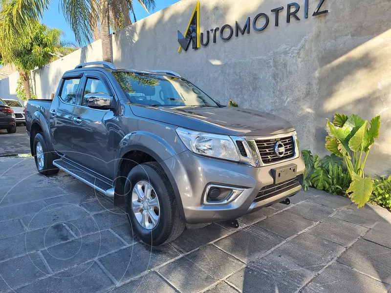 Foto Nissan NP300 Frontier LE A/A usado (2019) color Gris precio $409,000