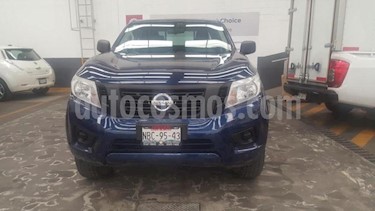 Nissan NP300 Frontier 2.5L CHASIS CABINA DIESEL DH A/A PAQ. DE SEGURIDA usado (2017) color Azul precio $309,900