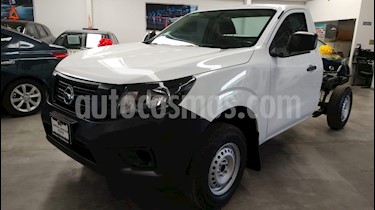 Foto venta Auto usado Nissan NP300 2.4L Chasis Dh Paquete de seguridad (2018) color Blanco precio $245,000
