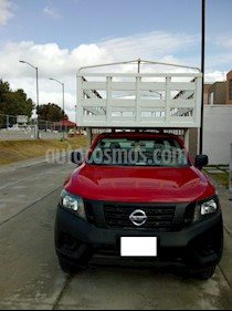 foto Nissan NP300 2.5L Chasis Cabina Dh A/A usado (2015) color Rojo precio $325,000