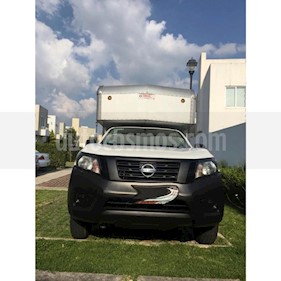 foto Nissan NP300 2.5L Chasis Cabina Dh Paquete de Seguridad + VDC usado (2017) color Blanco precio $245,000