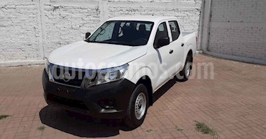 Nissan NP300 4p Doble Cabina DIESEL 4X4 T/M AC Paq usado (2020) color Blanco precio $299,900