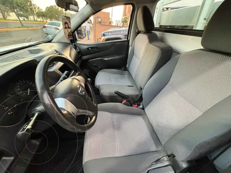 nissan np300