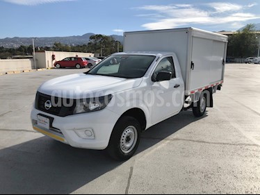 foto Nissan NP300 2.4L Doble Cabina Típica Audio A/A usado (2016) color Blanco precio $225,000