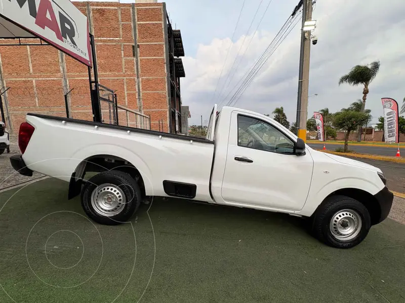 nissan np300