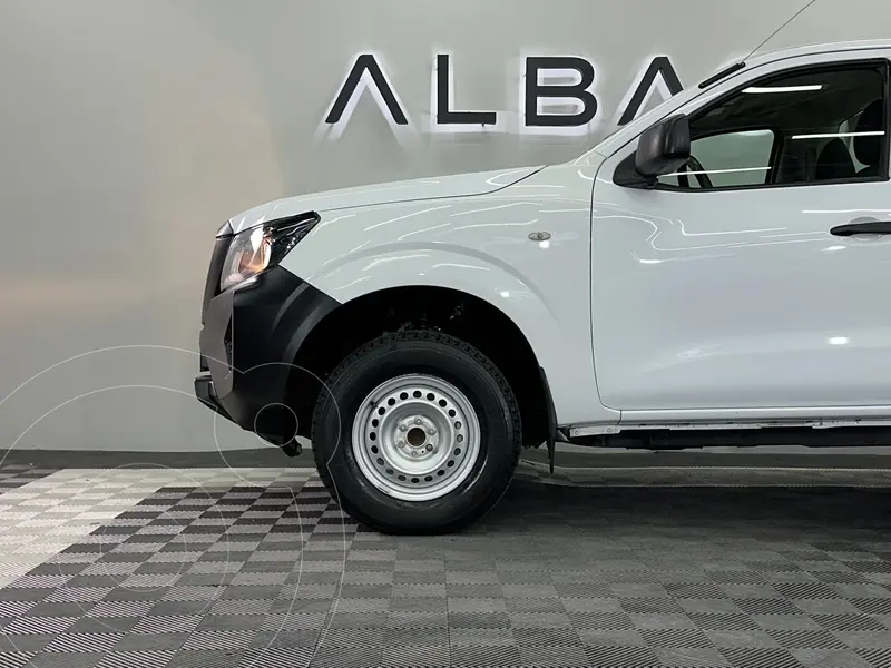 nissan np300