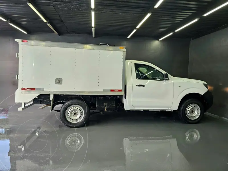 nissan np300