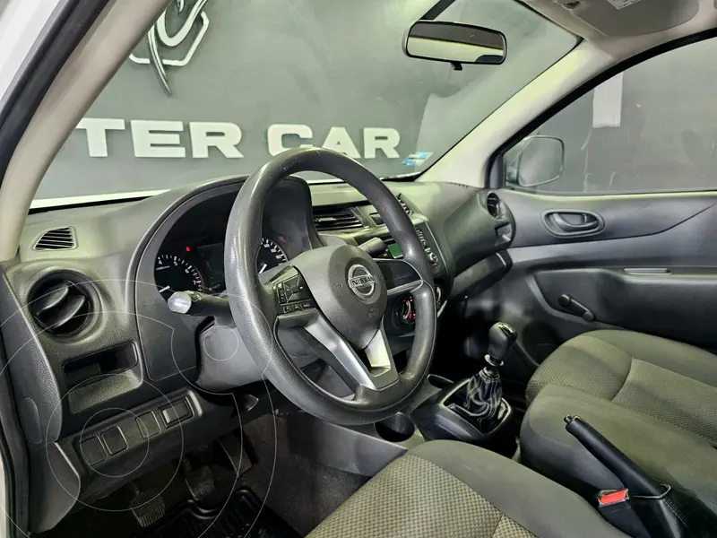 nissan np300