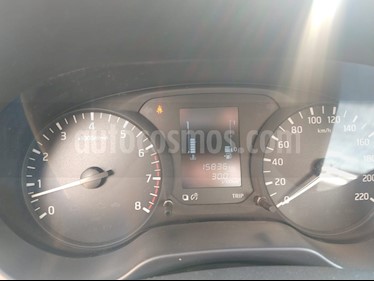 foto Nissan NP300 2.4L Estacas Dh usado (2018) color Blanco precio $260,000