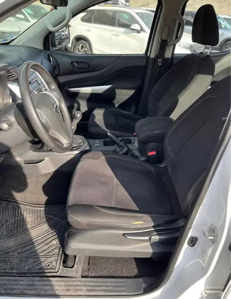 nissan np300