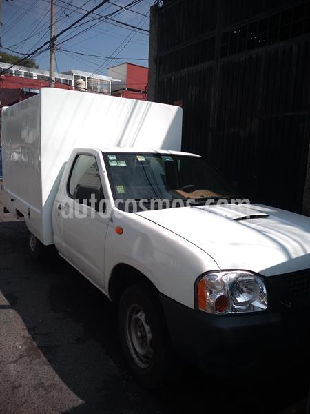 Nissan NP300 2.5L Diesel Chasis 4x2 usado (2006) color Blanco precio $87,000