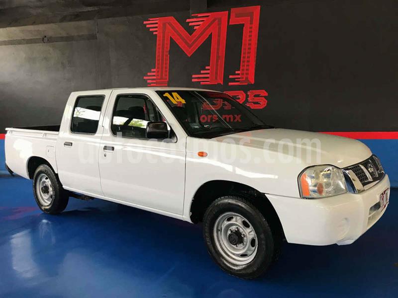 Nissan NP300 2.4L Doble Cabina S A/A usado (2014) color Blanco precio $175,000