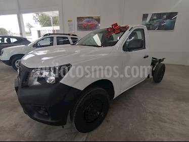 foto Nissan NP300 2.4L Chasis Dh Paquete de seguridad usado (2018) color Blanco precio $255,000