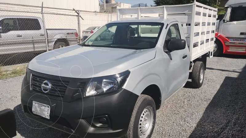 Foto Nissan NP300 2.5L Estacas Dh A/A Paquete de Seguridad usado (2019) color Gris precio $335,000
