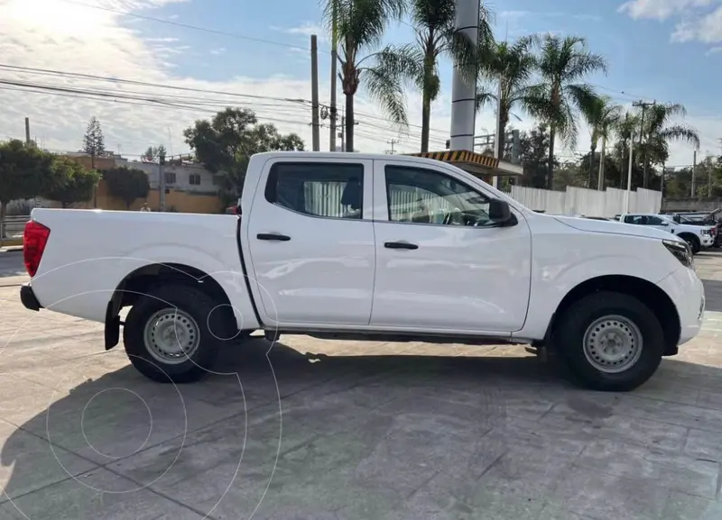 nissan np300