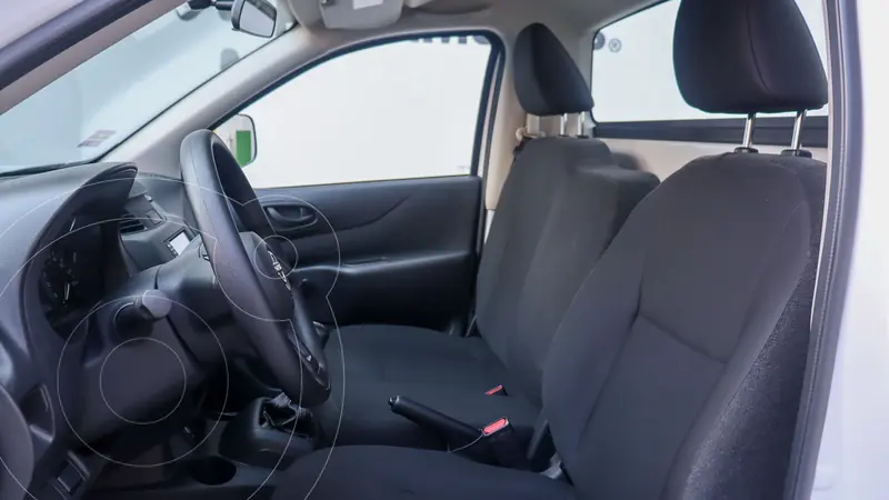 nissan np300