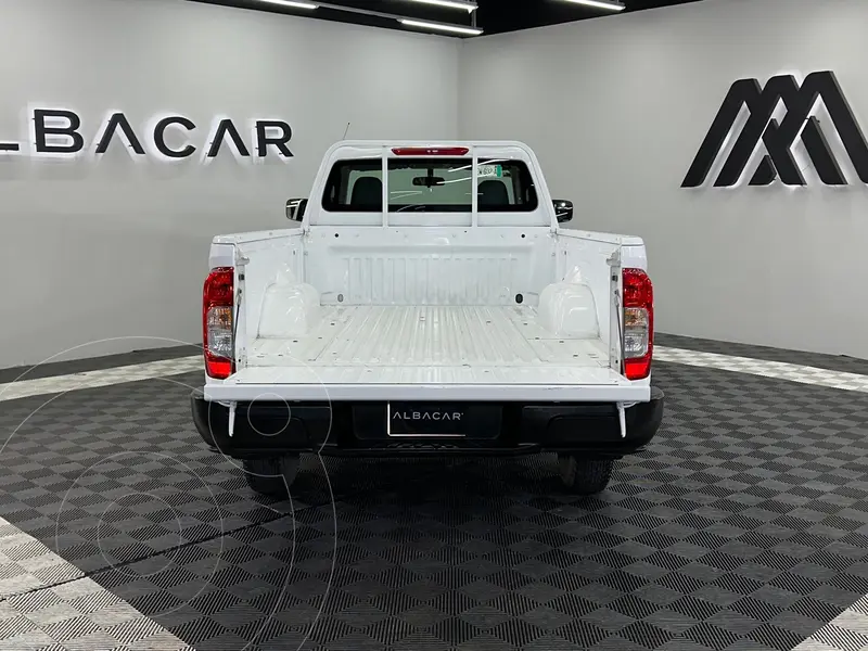 nissan np300