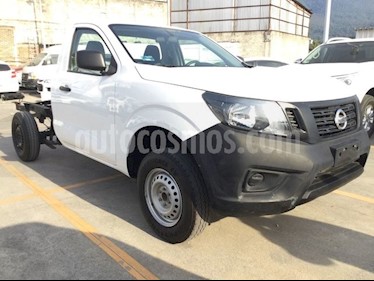 Foto venta Auto usado Nissan NP300 NP300 CHASIS CABINA TM DH AC 6VEL PAQ SEG (2017) color Blanco precio $210,000
