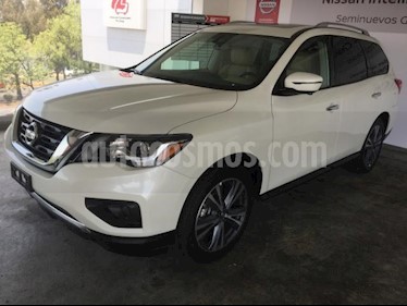 Foto venta Auto usado Nissan Pathfinder 5p Exclusive V6/3.5 Aut (2019) color Blanco precio $735,900