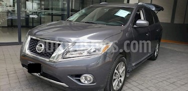 Foto venta Auto Seminuevo Nissan Pathfinder Advance (2014) color Gris precio $299,000