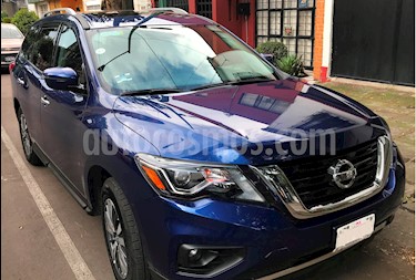 foto Nissan Pathfinder Advance usado (2018) color Azul Metálico precio $555,000