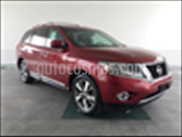 Foto Nissan Pathfinder Exclusive 4x4 usado (2016) color Rojo precio $410,000