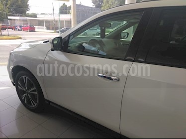 Foto venta Auto usado Nissan Pathfinder Exclusive (2015) color Blanco precio $310,000