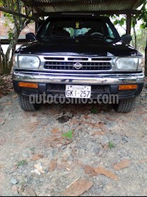 Foto venta Auto usado Nissan Pathfinder Luxury V6,3.3i,24v A 2 2 (1998) color Negro precio u$s7.500