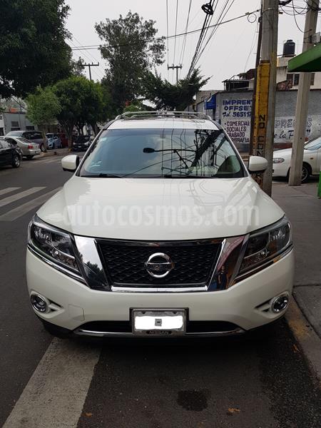 Nissan Pathfinder Exclusive 4x4 usado (2015) color Blanco precio $305,000