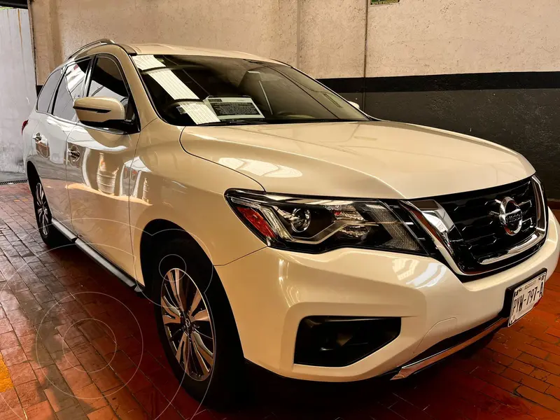 Foto Nissan Pathfinder Sense usado (2018) color Blanco precio $369,000
