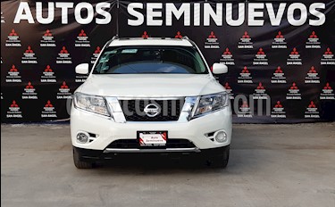 Nissan Pathfinder Advance usado (2016) color Blanco precio $324,000
