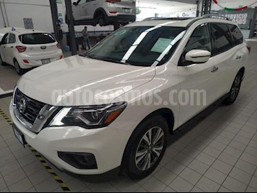 foto Nissan Pathfinder 5p Advance V6/3.5 Aut usado (2018) color Blanco precio $465,000