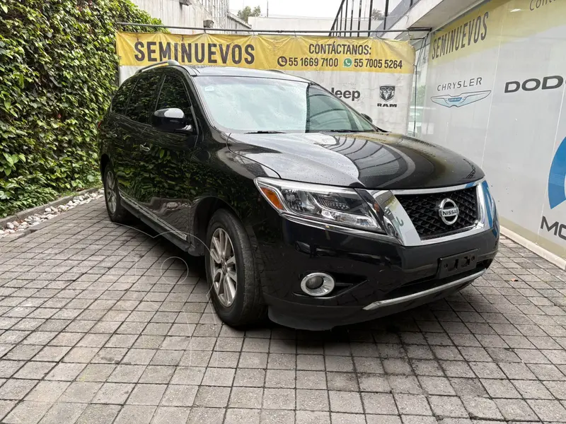 Foto Nissan Pathfinder Advance usado (2016) color Negro precio $244,500