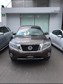 foto Nissan Pathfinder Exclusive 4x4 usado (2015) color Bronce precio $260,000