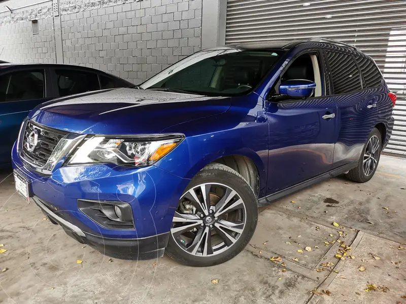 Foto Nissan Pathfinder Exclusive usado (2017) color Azul financiado en mensualidades(enganche $125,000 mensualidades desde $14,600)
