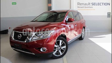 Foto Nissan Pathfinder Exclusive usado (2013) color Rojo precio $220,000