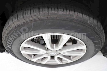 Nissan Pathfinder Advance usado (2015) color Blanco precio $319,000