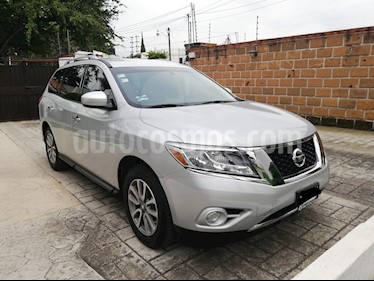 foto Nissan Pathfinder Sense usado (2016) color Plata precio $330,000
